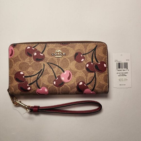 NWT Coach CZ328 Long Zip Around Wallet In Signature Canvas With Cherry Print Tan - Picture 1 of 3